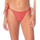 Panty Red Camelia Sunning
